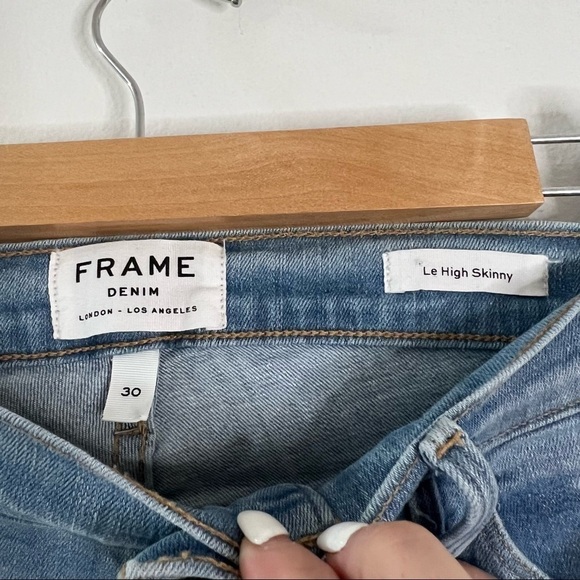 FRAME Le High Skinny Shredded Raw Hem Eling Jeans - Picture 8 of 9